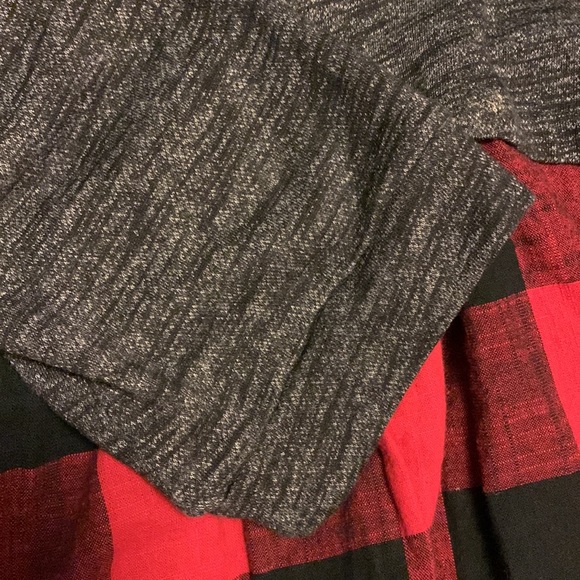 Weekend Buffalo Plaid Top - Picture 4 of 6